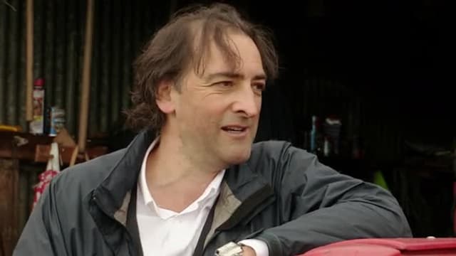 S01:E12 - Alistair McGowan