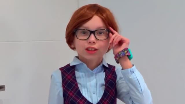 S01:E05 - Alice and Johny: The Story About Back-to-School Bullying