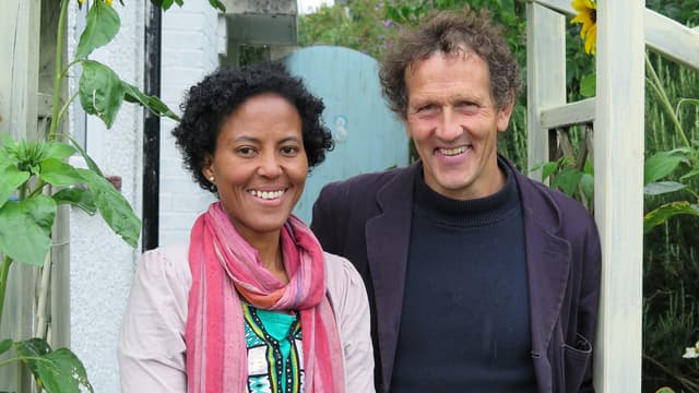 S03:E01 - Brighton & High Wycombe