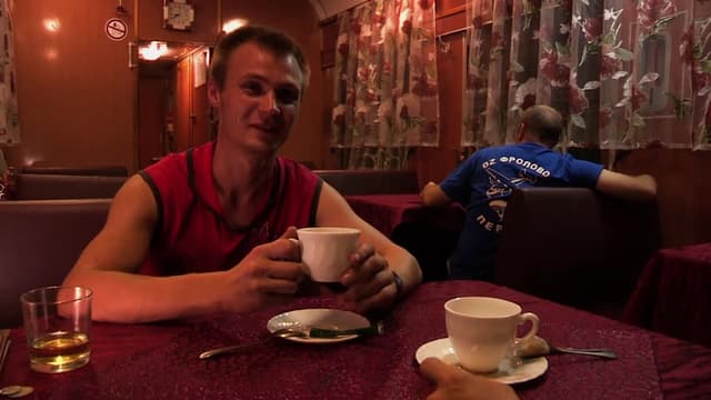 S02:E05 - East Conquest
