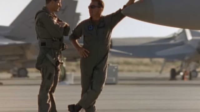 S02:E11 - Class Strike