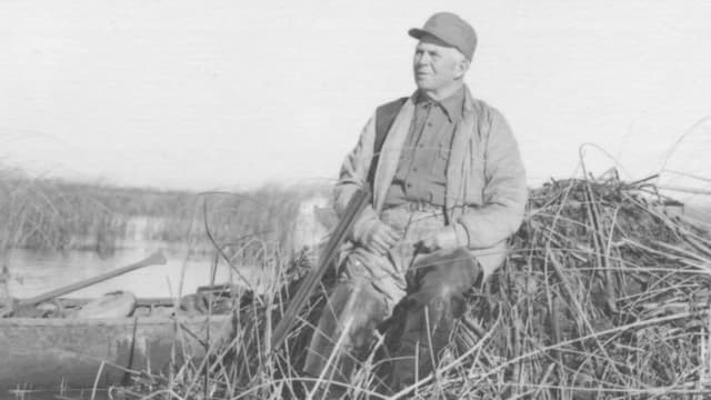 S01:E03 - Canada's Howard Hughes