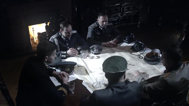 S03:E01 - Into the Wolf's Den