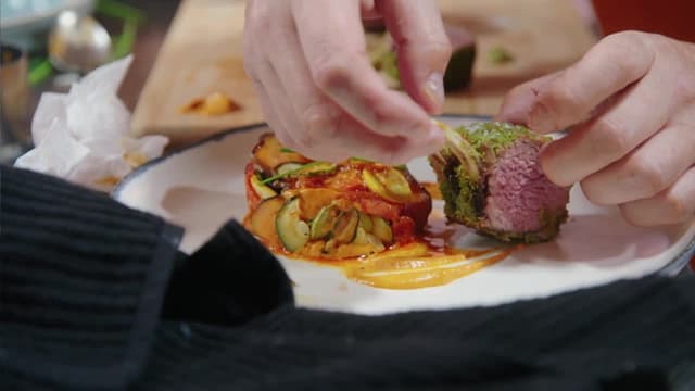 S07:E10 - Episode 10