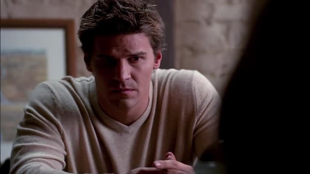 S01:E04 - I Fall to Pieces