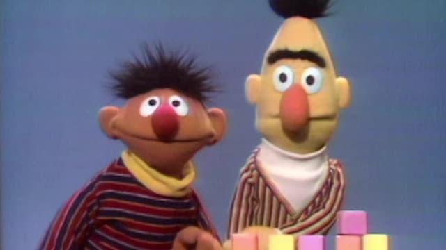 S04:E01 - Gordon and Susan Meet Sam the Robot