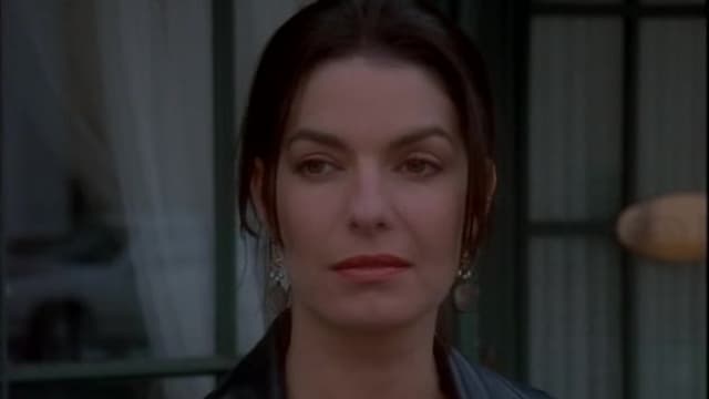 S05:E15 - A House Divided