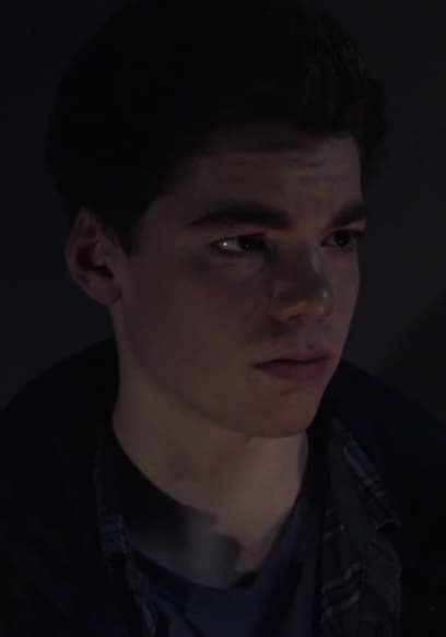 S01:E19 - Apagar Las Luces poster