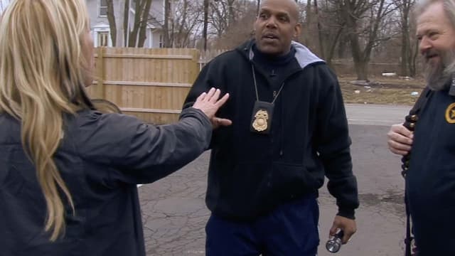 S01:E13 - Episode 13