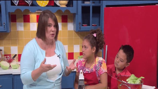 S01:E08 - Taco Salad