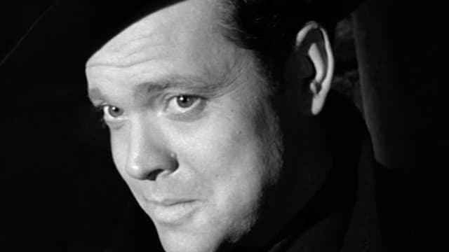 S07:E01 - Orson Welles