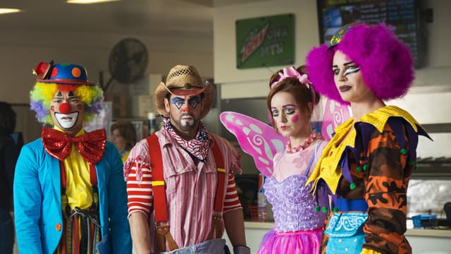 Watch The Librarians S03:E05 - And the Tears of a Clown - Free TV Shows ...