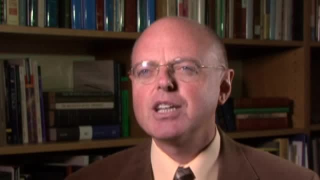 S03:E04 - Last Supper Artifacts: Has the Holy Grail Been Found?