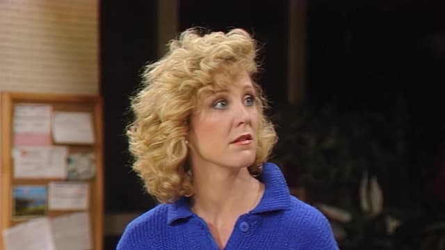 S02:E19 - The Awful Truth