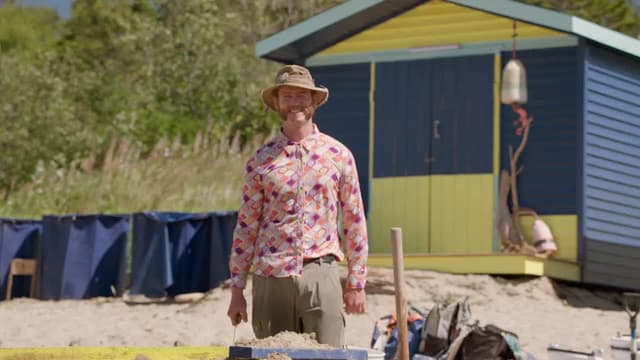 S01:E10 - Artists' Choice