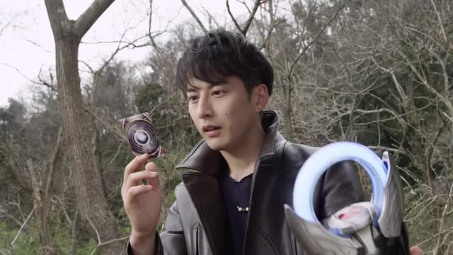 S01:E03 - Monstrous Waters