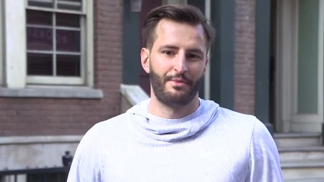 S01:E04 - Dorit Kemsley, Pin-Ups for Vets, and Witalij Martynow