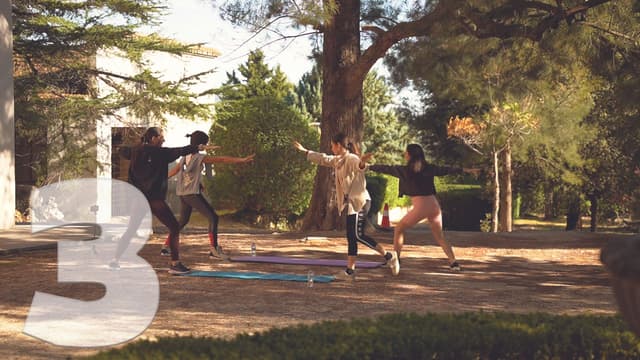 S01:E03 - I've Got Something to Tell You