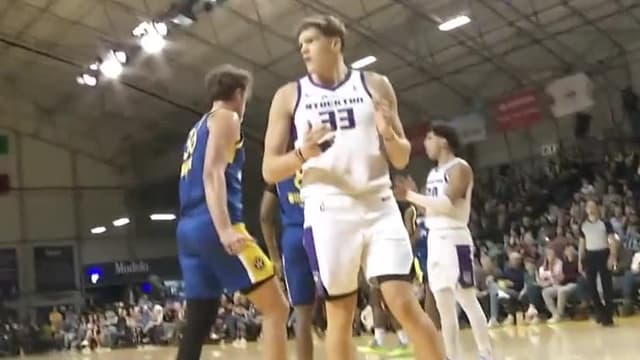 S01:E22 - Santa Cruz Warriors vs. Stockton Kings: Game Highlights