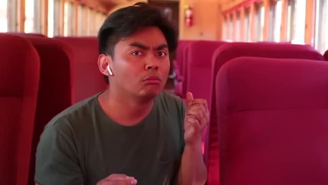 S01:E07 - Oobleck Bath Challenge / Silly String Slime Bath Challenge