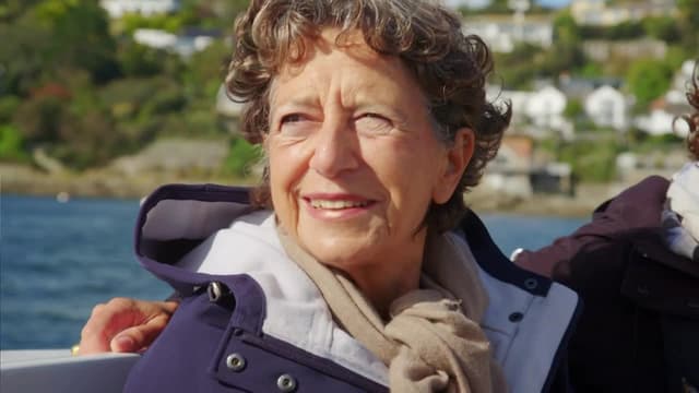 S01:E12 - Episode 12