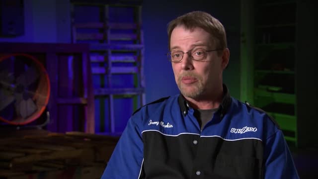 S03:E16 - A Bull in a Bot Shop