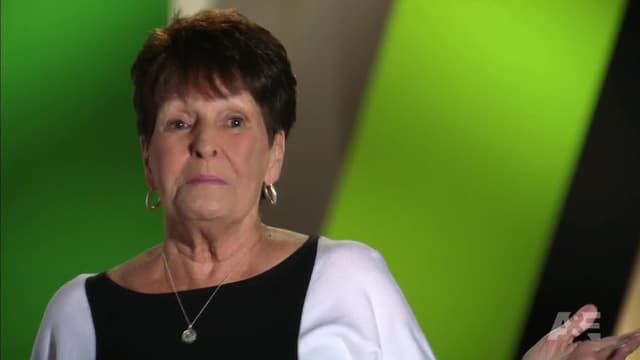 S01:E04 - Sibling Rivalry