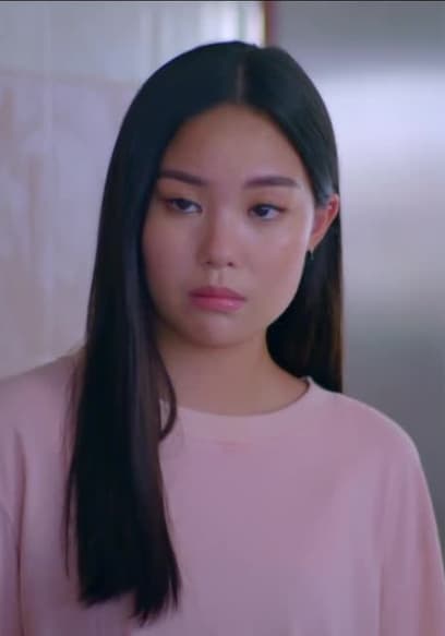 S01:E20 - Ming Fa Brings Along Reporters poster