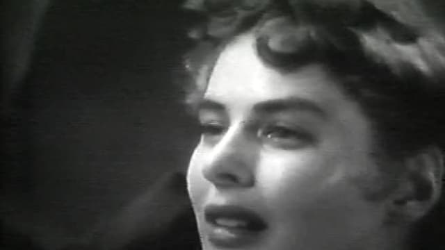 S02:E05 - Hollywood Remembers the Leading Ladies: Ingrid Bergman