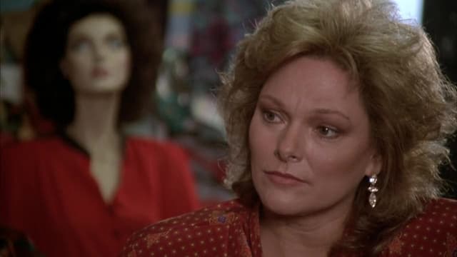 S04:E15 - Execution of Trust