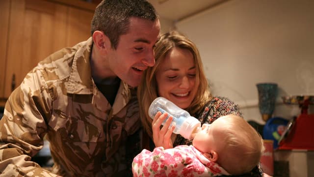 S03:E02 - Tour of Duty