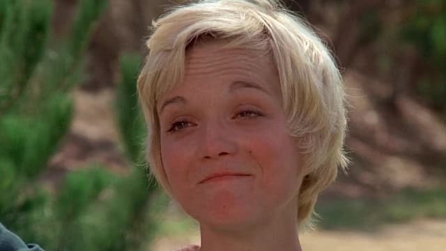 S01:E02 - The Beautiful Die Young