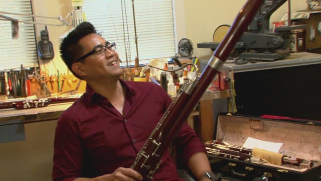 S06:E07 - A San Marcos Mitzvah