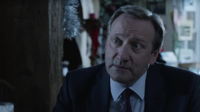 S16:E01 - La Navidad embrujada