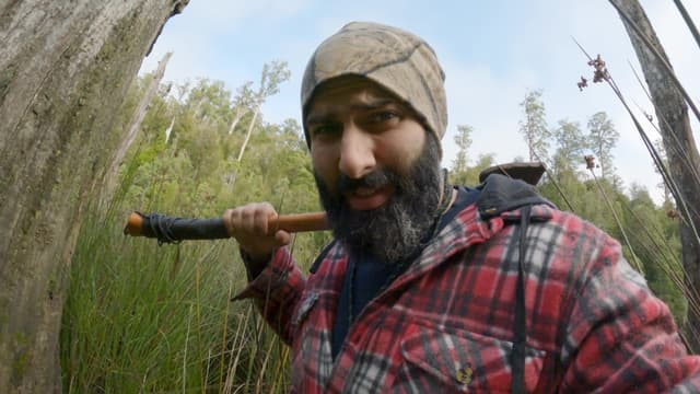 S01:E03 - Unforced Error