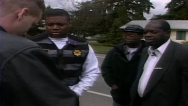 S03:E09 - Backdoor Bust