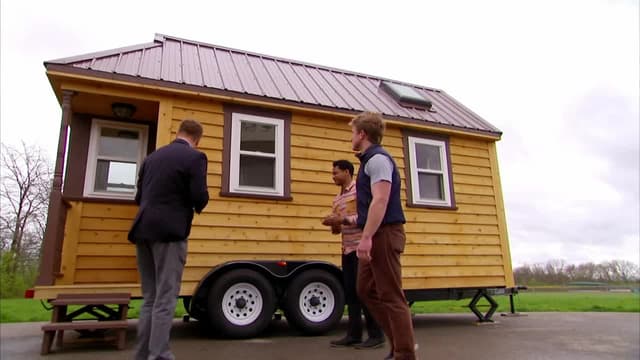 S02:E07 - The Quest for a Micro Man Cave