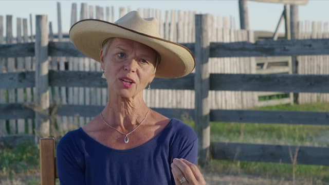 S02:E04 - Cowboy Poetry - Doris Dailey