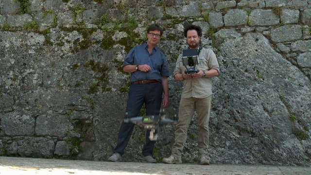 S14:E13 - The Constellation Code