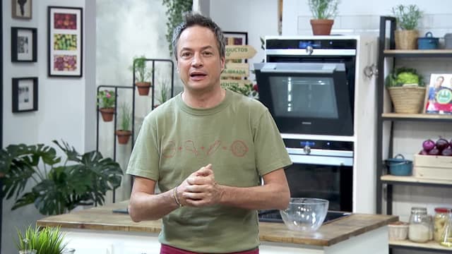 S01:É75 - S01:E75 - Cuscús con verdura y pulpo, y crema de plátano