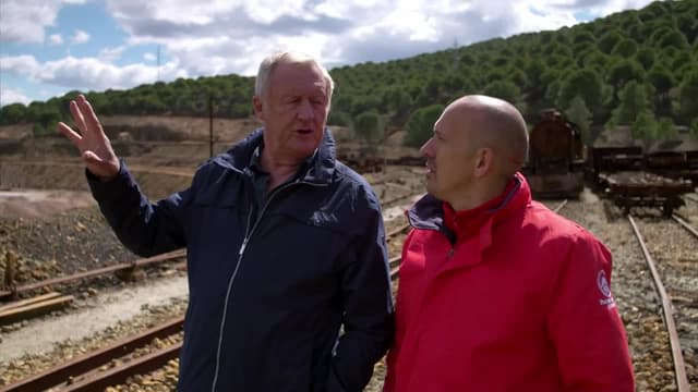 S05:E02 - The Train In Spain