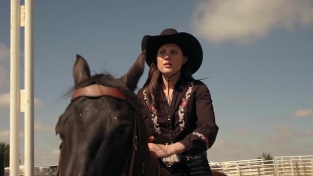 S01:E03 - Friends and Rivals