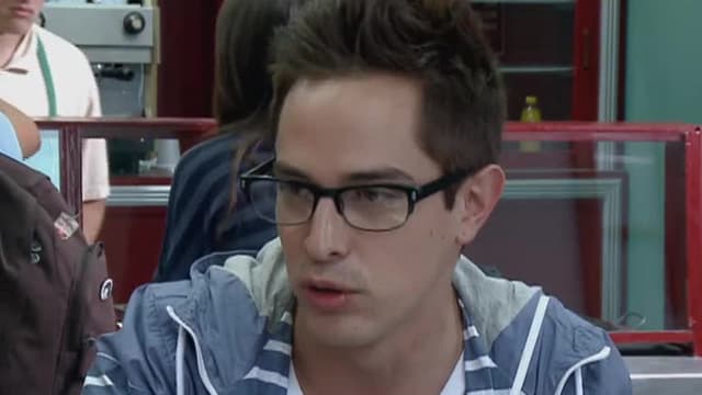 S01:E76 - Capítulo 76