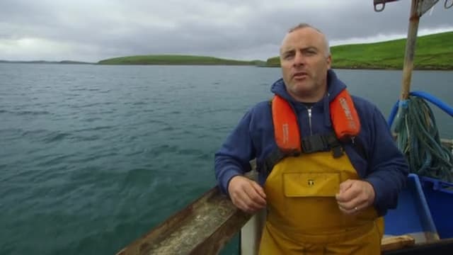 T03:C06 - S03:E06 - Love Your Larder