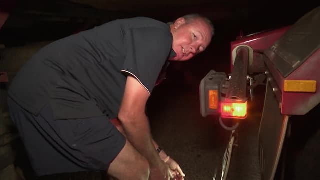 S07:E05 - Trial by Wet Season