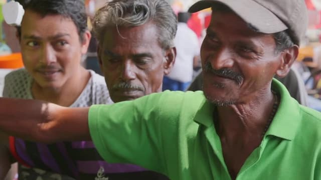 S02:E07 - Paradise Found