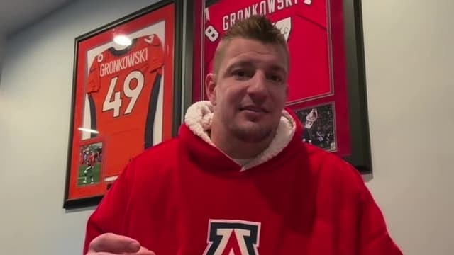 S03:E115 - Rob Gronkowski - December 24, 2024