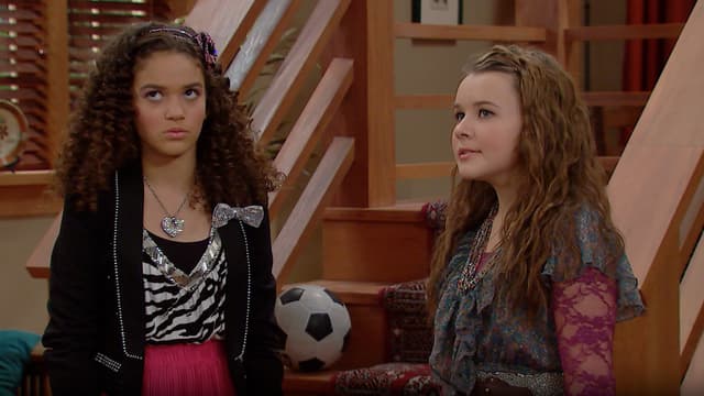 S01:E07 - Set Up's With Boys