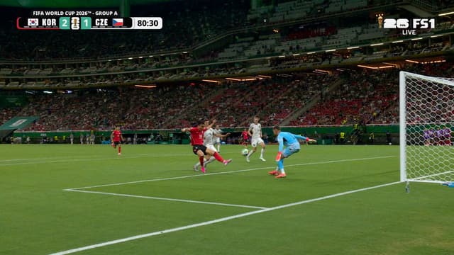 S2026:E11 - South Korea's Oh Hyeon-gyu scores goal, taking lead over Czechia