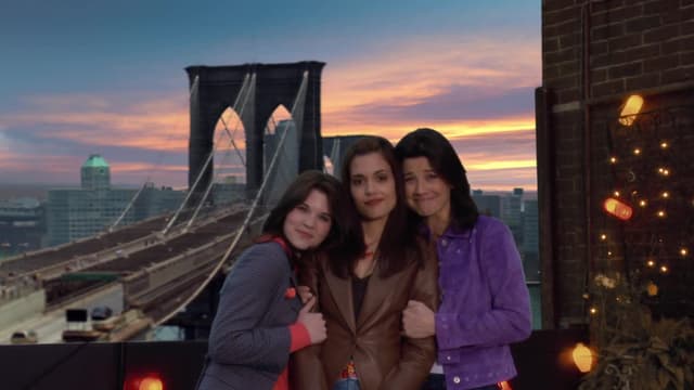 S01:E01 - Beautiful People